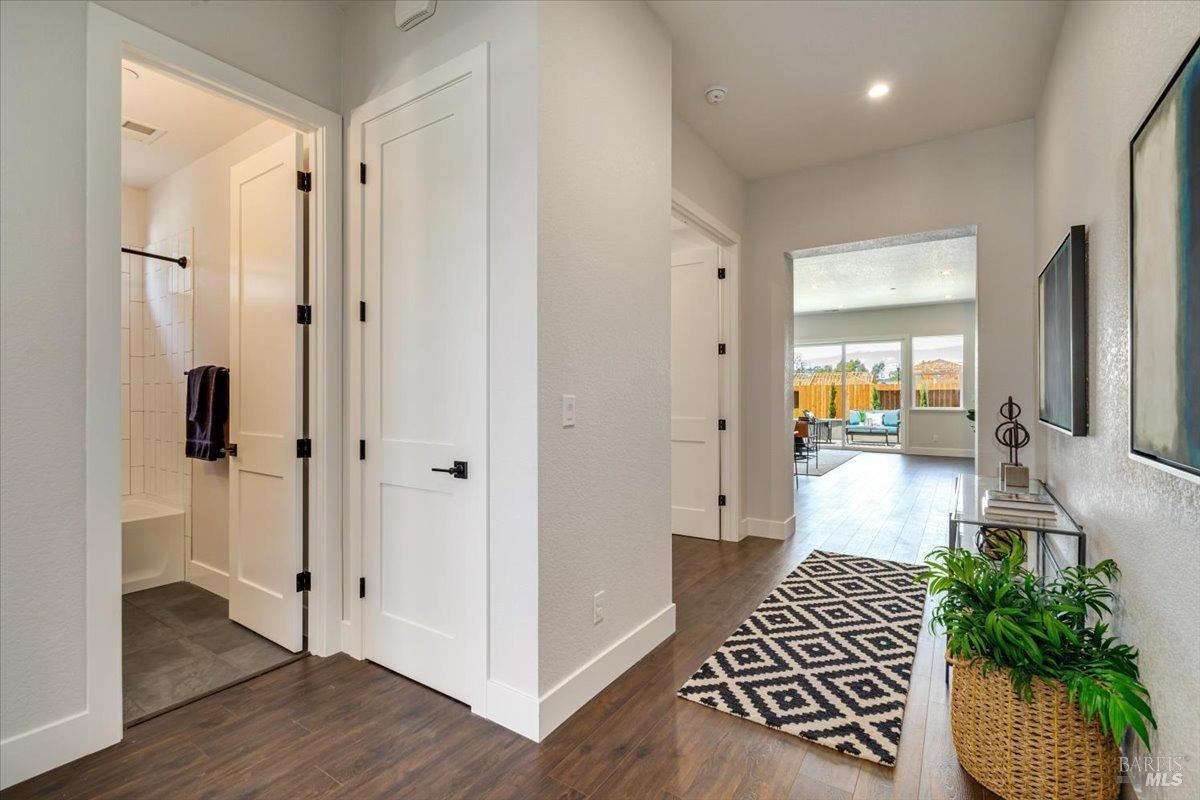 1234 Atascadero Drive