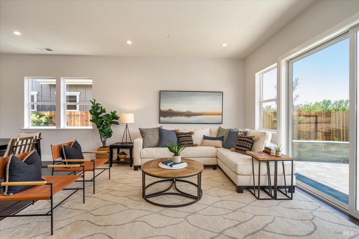 1234 Atascadero Drive