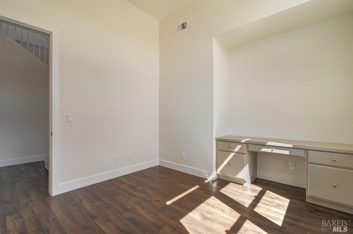 1128 Atascadero Drive