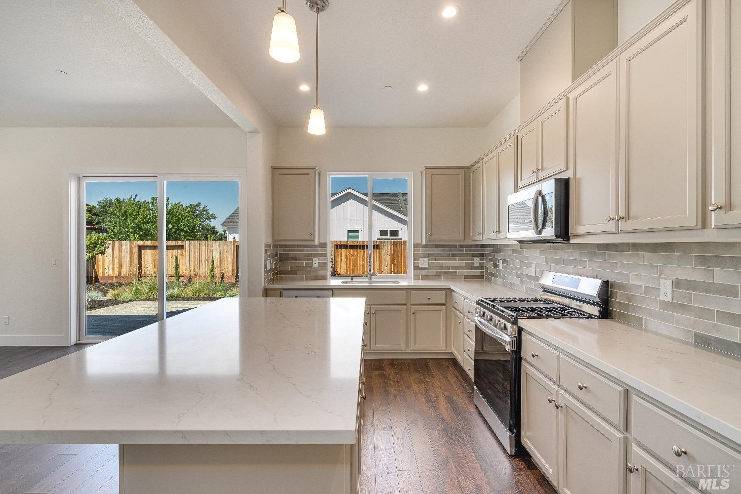 1128 Atascadero Drive