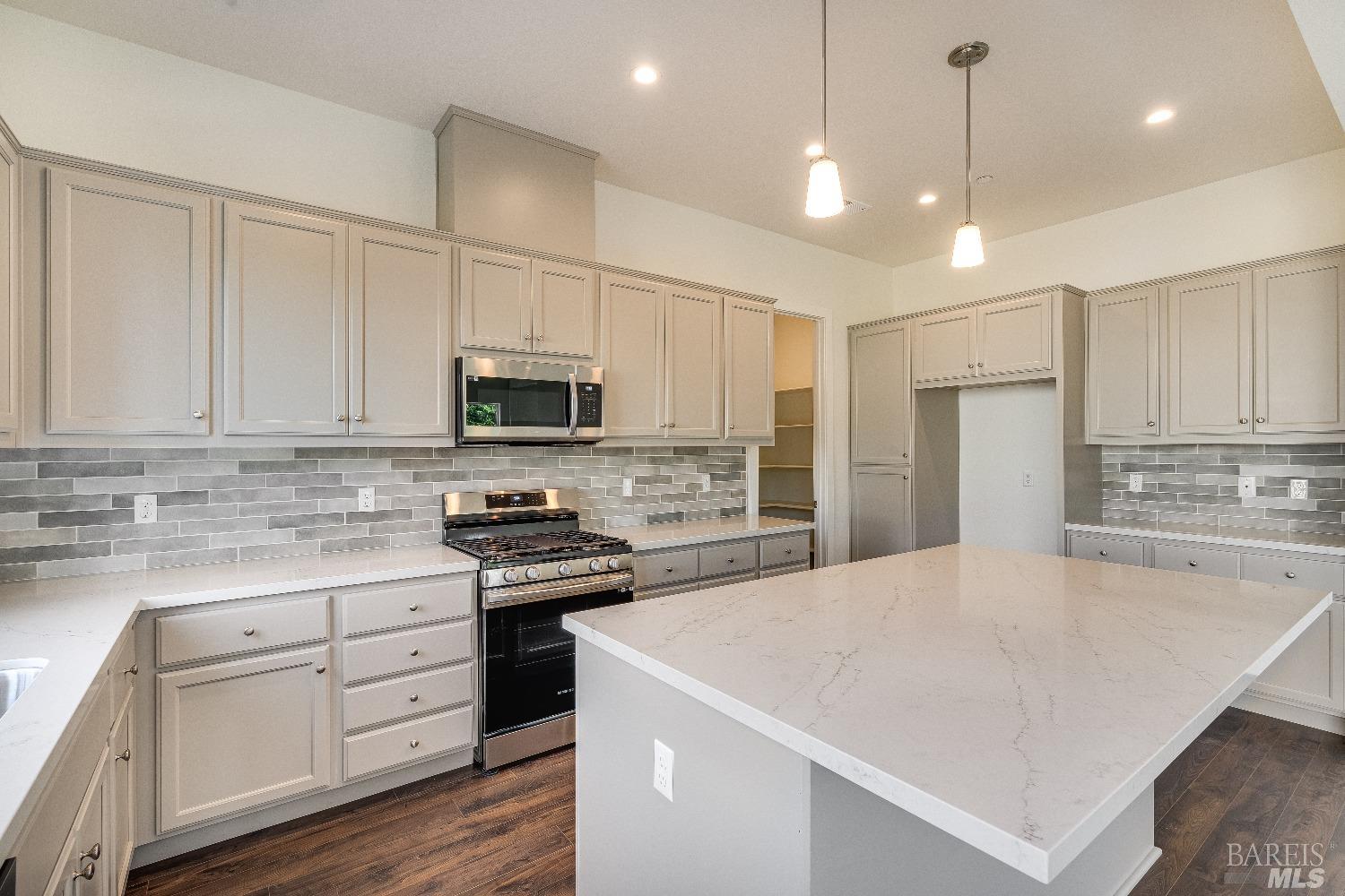 1128 Atascadero Drive