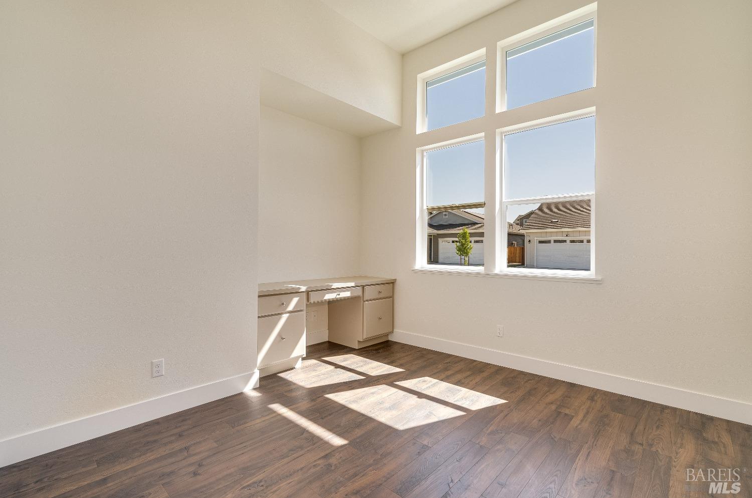 1128 Atascadero Drive