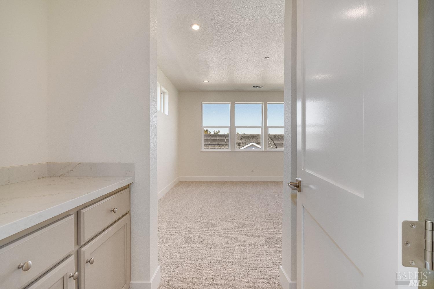 1128 Atascadero Drive