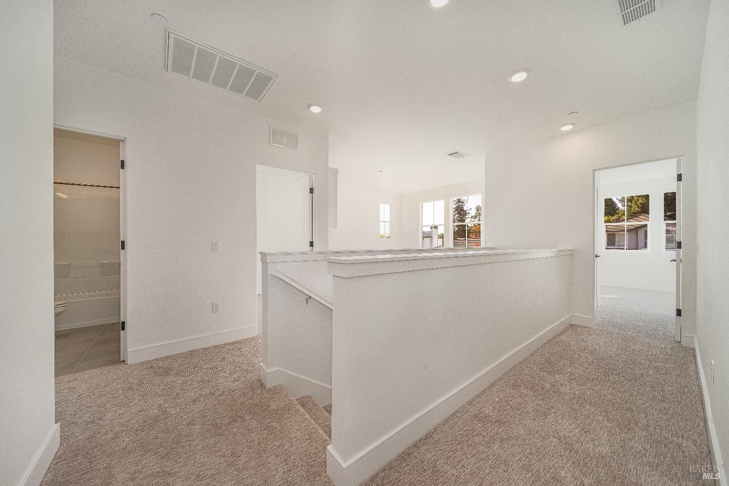 2287 San Miguel Avenue