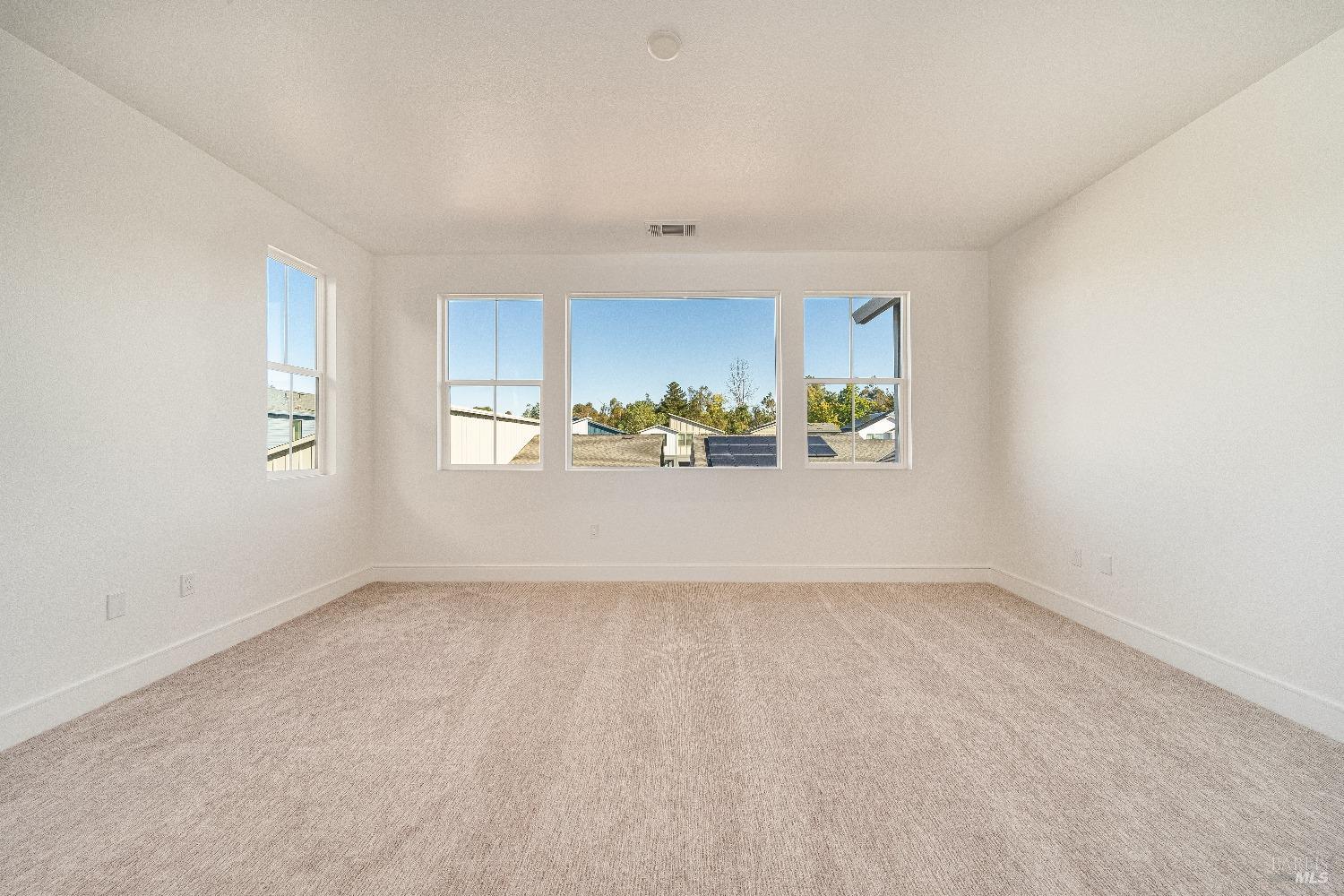 2287 San Miguel Avenue