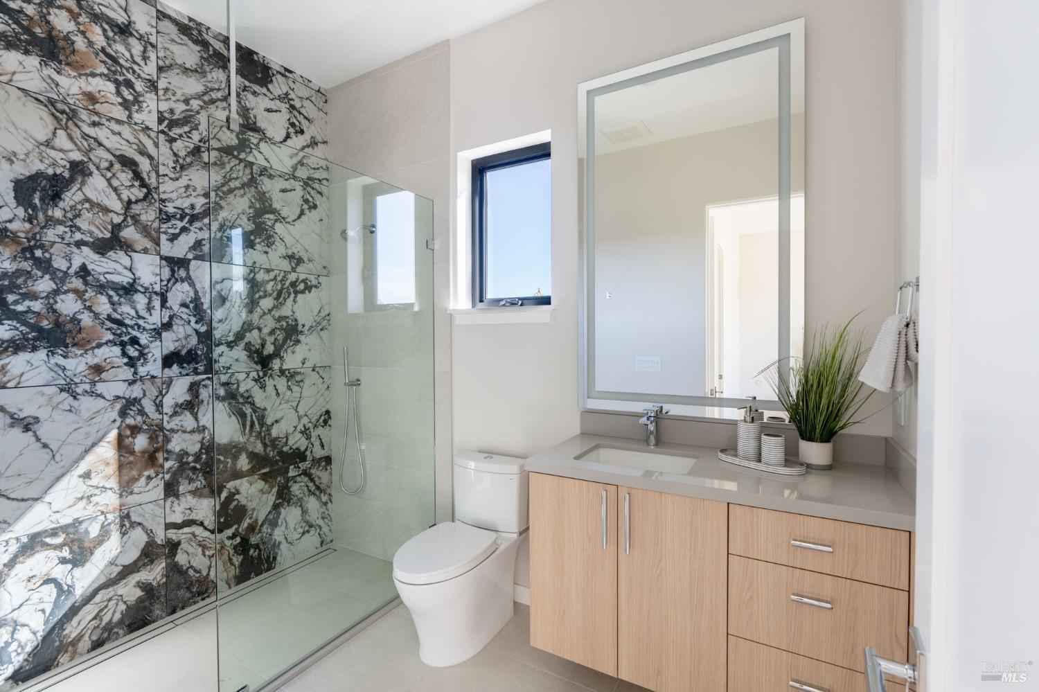 5386 Blue Ridge Trail