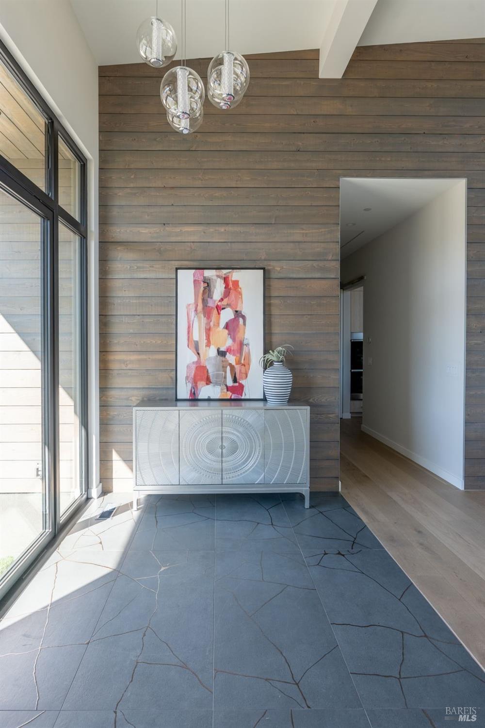 5386 Blue Ridge Trail