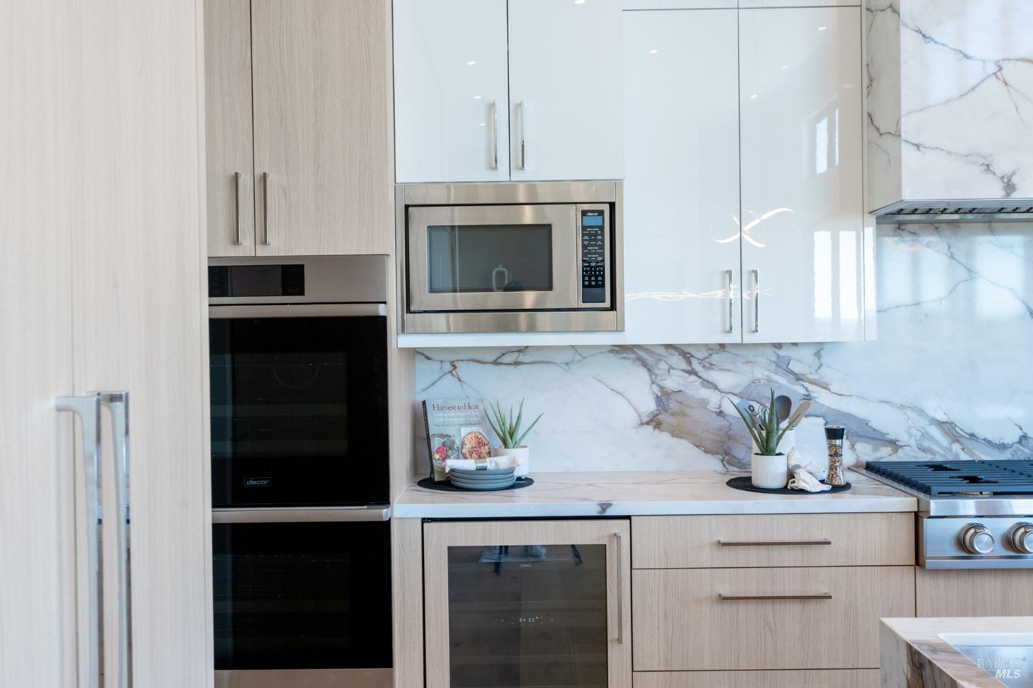 5386 Blue Ridge Trail