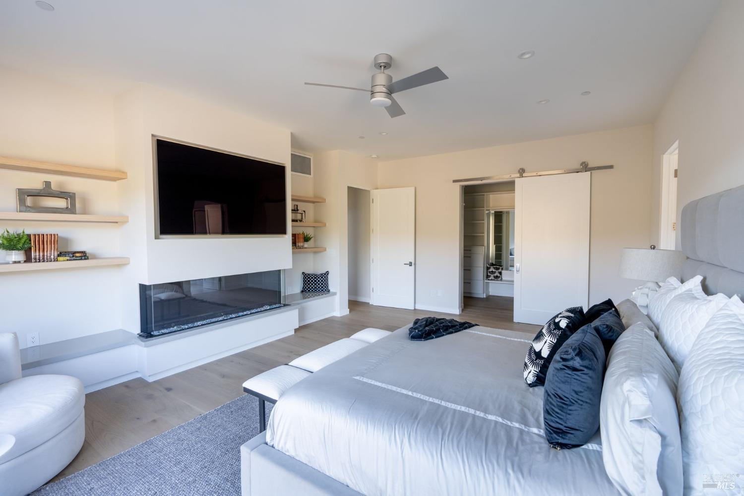 5386 Blue Ridge Trail