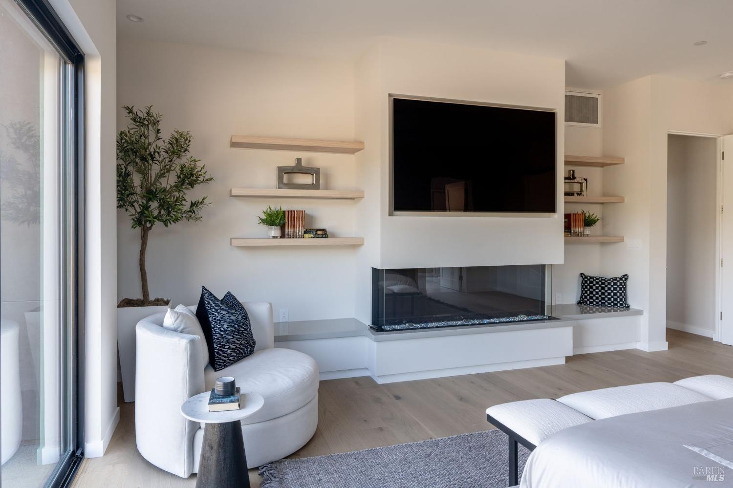 5386 Blue Ridge Trail