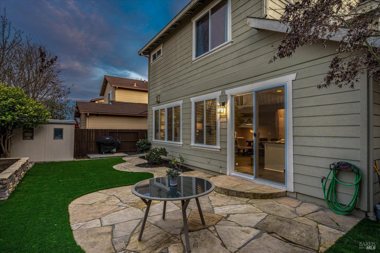 2053 San Miguel Avenue