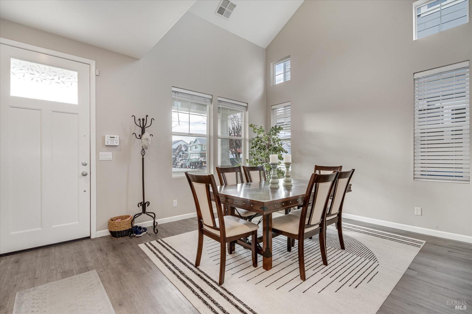 2053 San Miguel Avenue