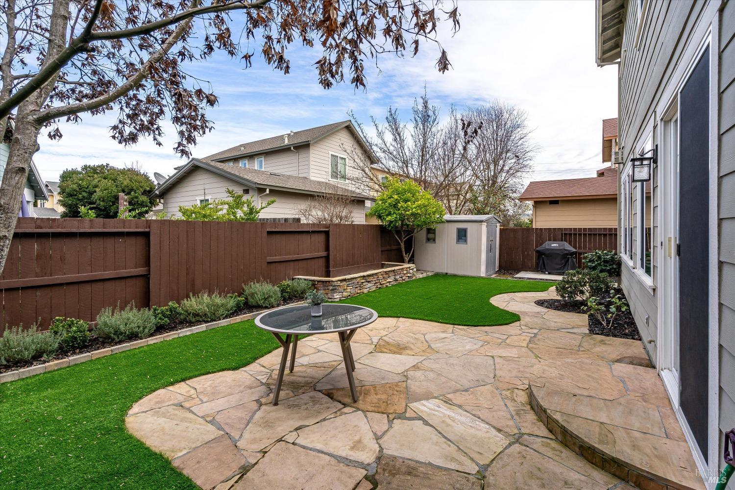 2053 San Miguel Avenue