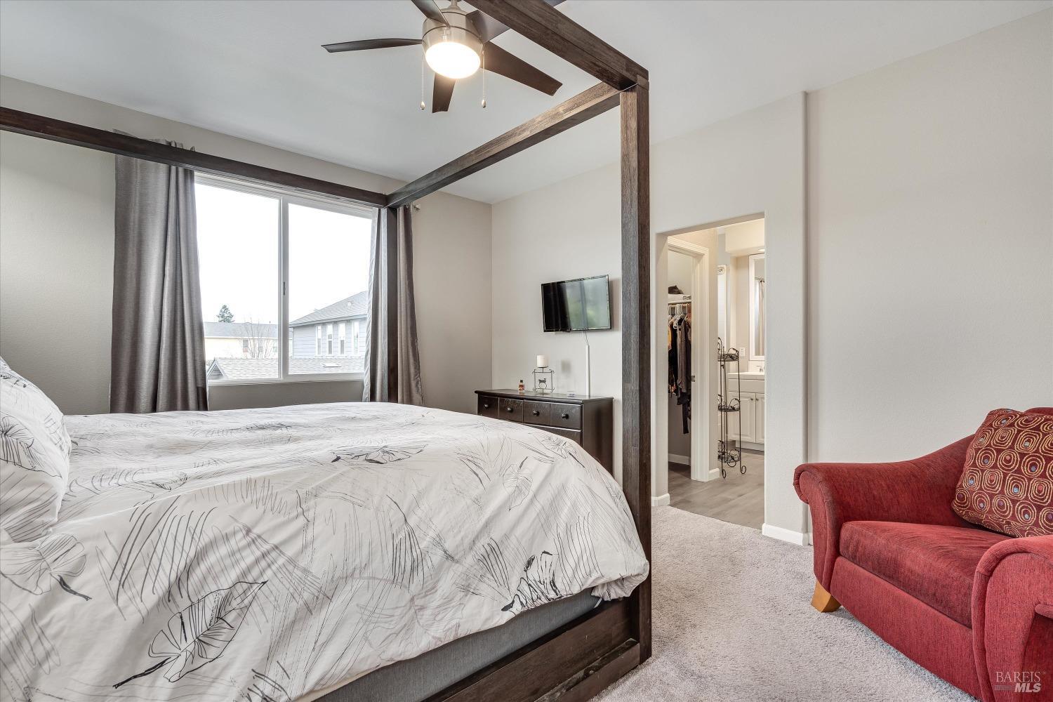 2053 San Miguel Avenue