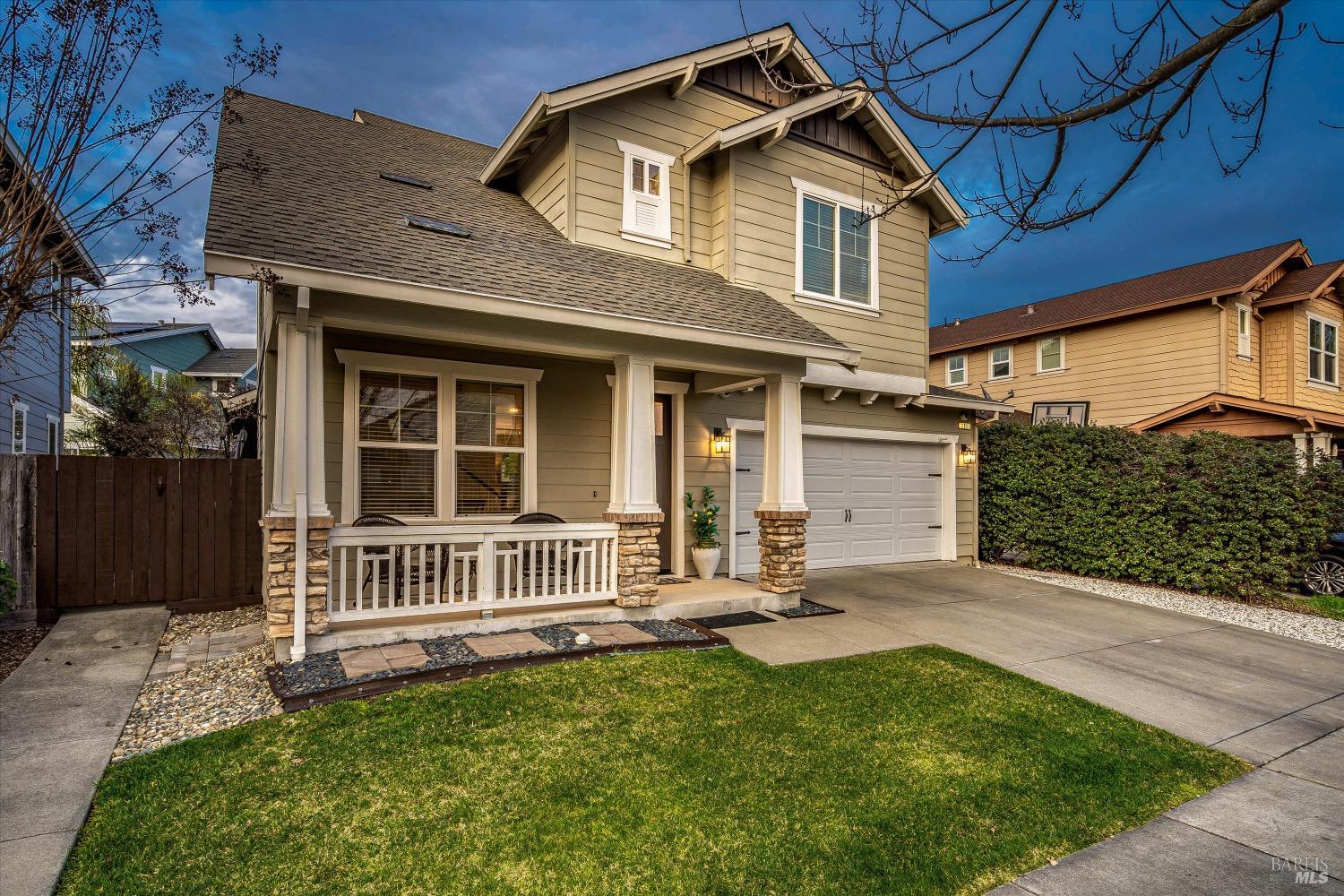 2053 San Miguel Avenue