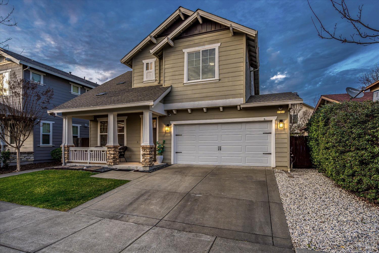 2053 San Miguel Avenue