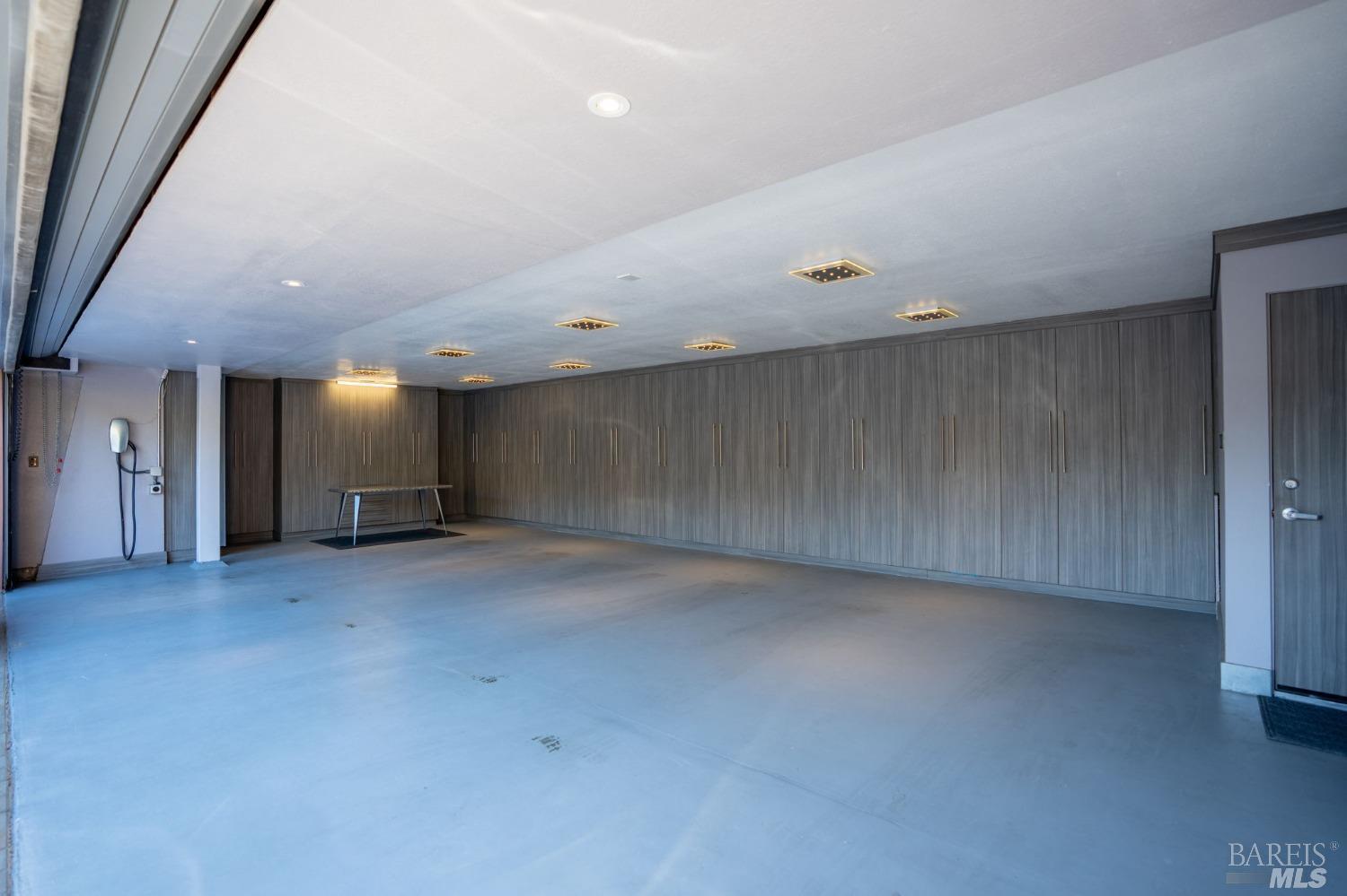 1335 Kinnybrook Drive