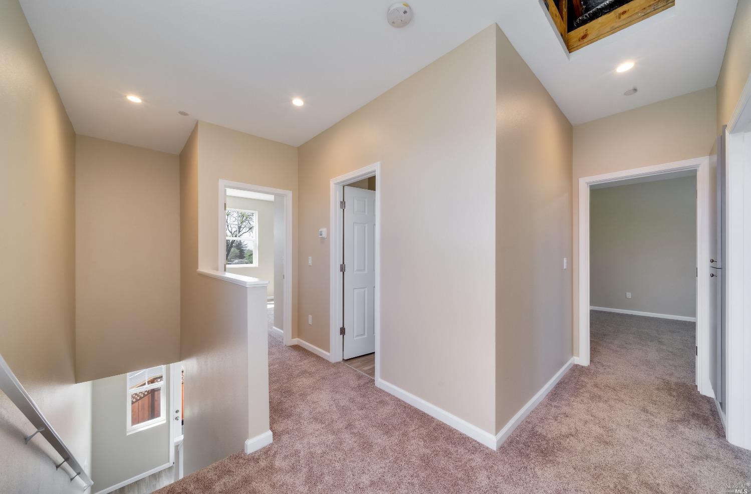 1998 Las Ventanas Dr