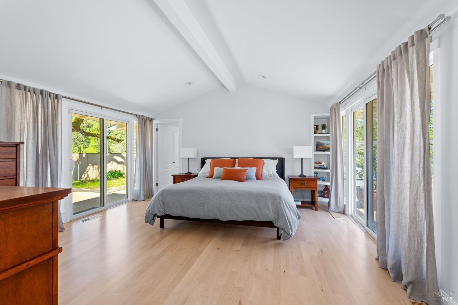 10104-2011 Loch Haven Dr