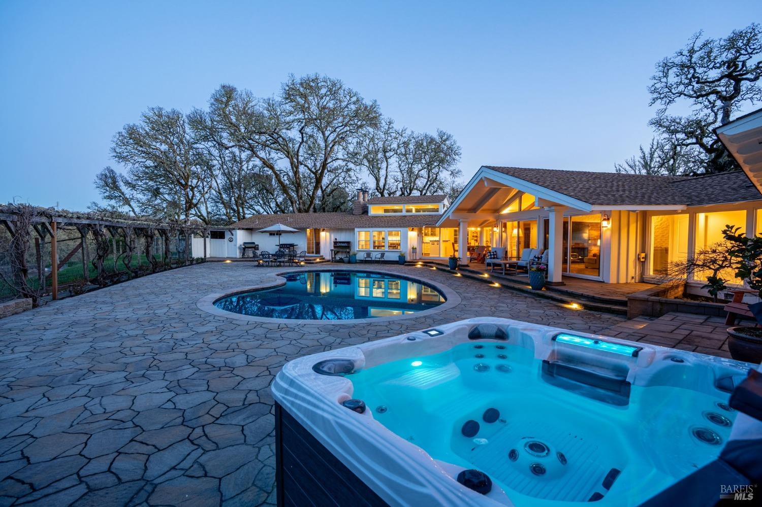 10104-2011 Loch Haven Dr