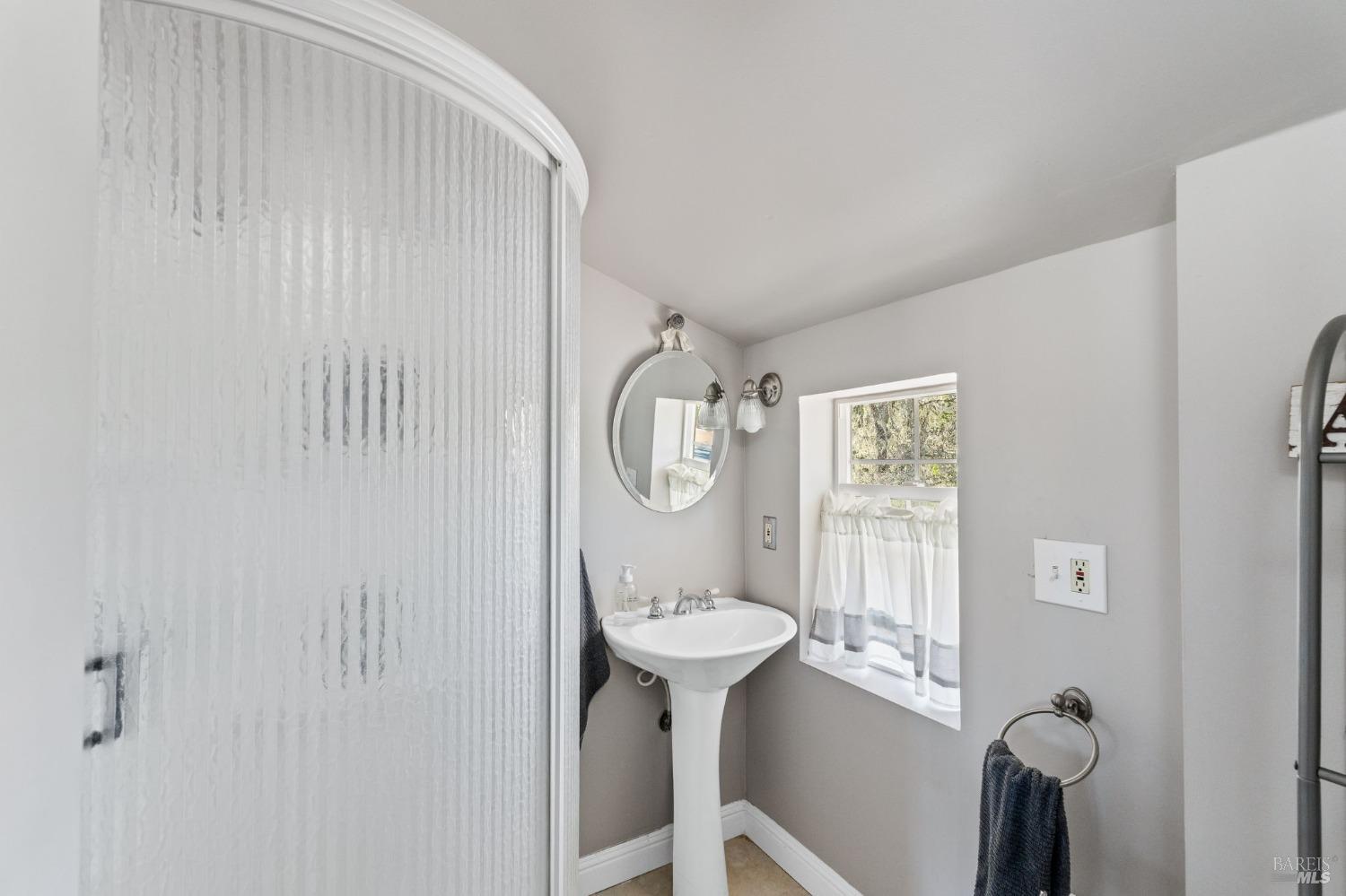 10104-2011 Loch Haven Dr