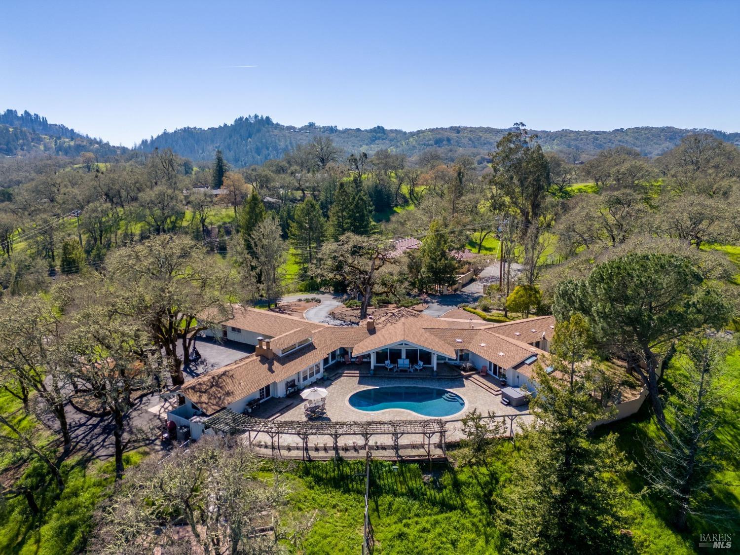 10104-2011 Loch Haven Dr