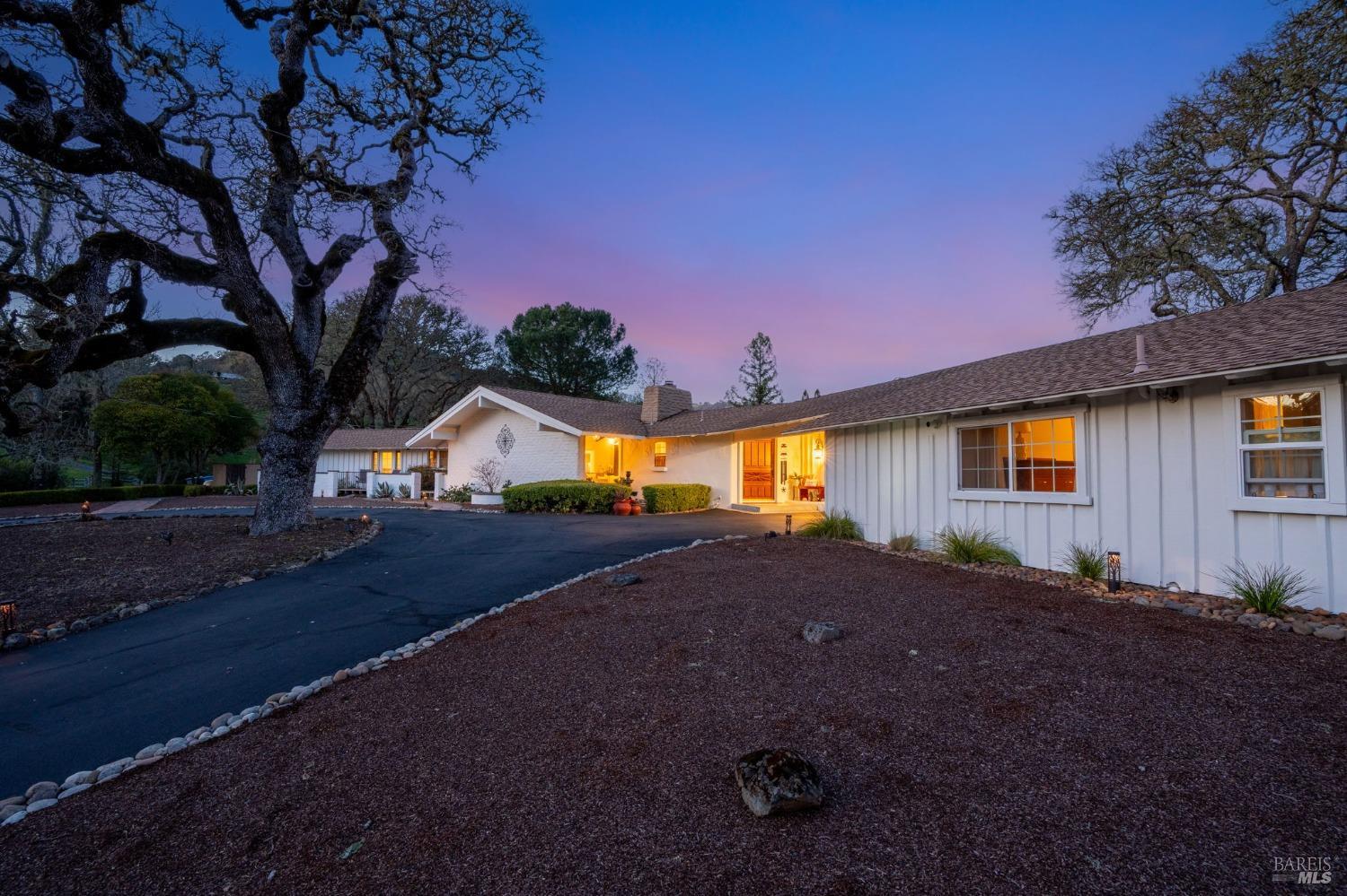 10104-2011 Loch Haven Dr