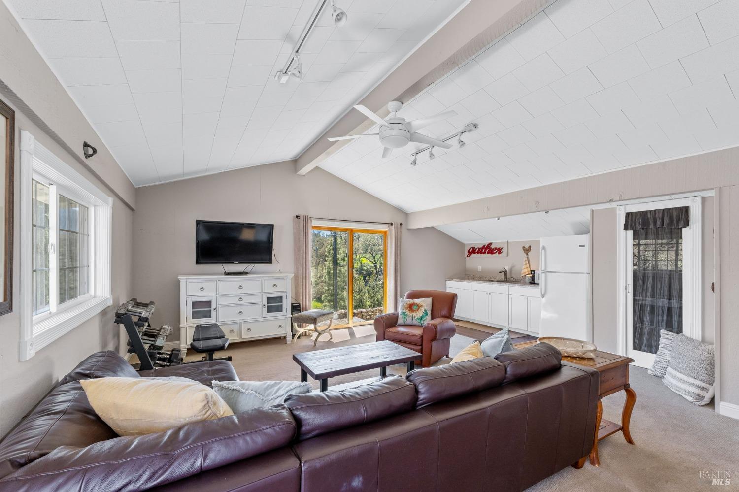 10104-2011 Loch Haven Dr