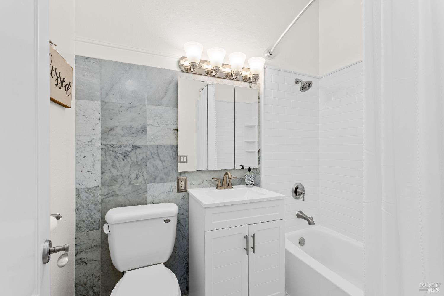 10104-2011 Loch Haven Dr