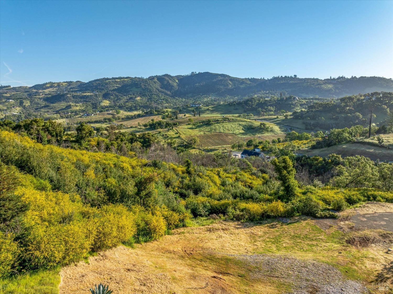 3453 Hidden Hills Dr