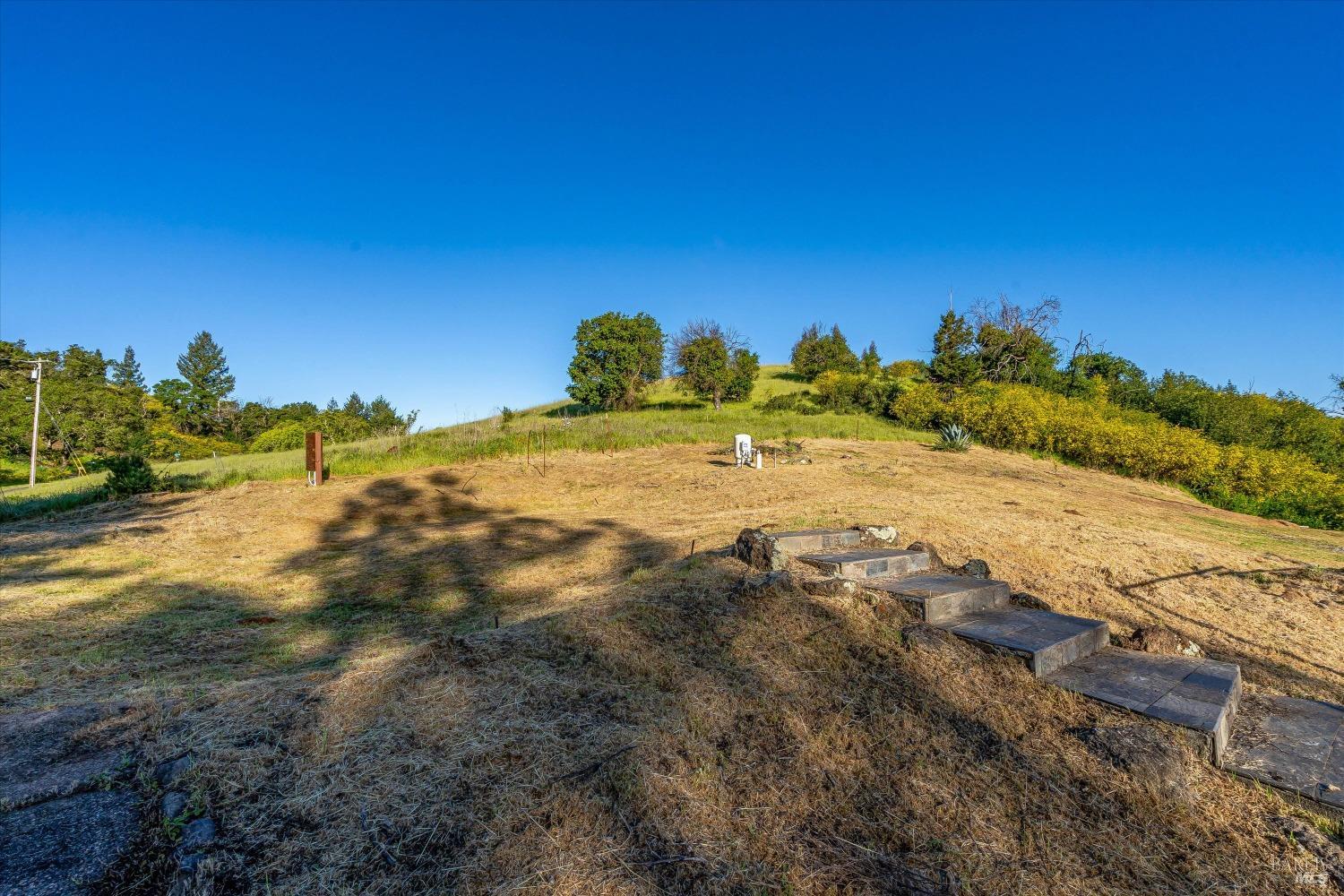 3453 Hidden Hills Dr