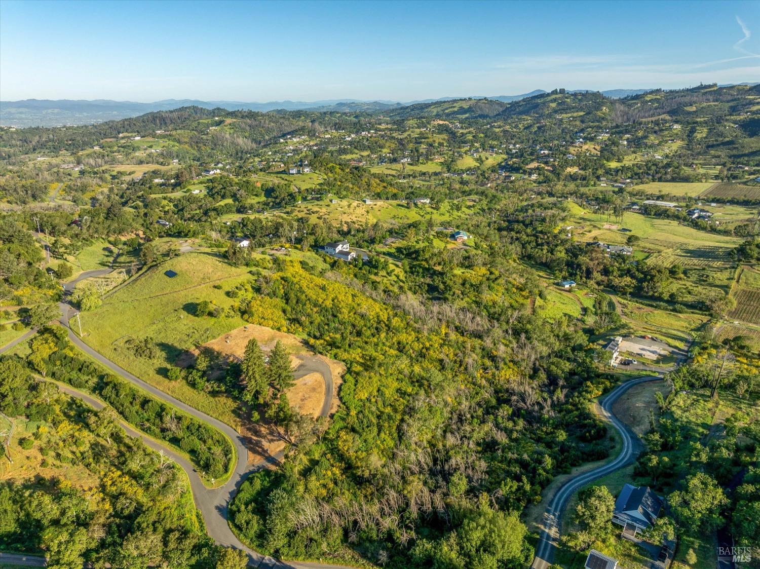 3453 Hidden Hills Dr