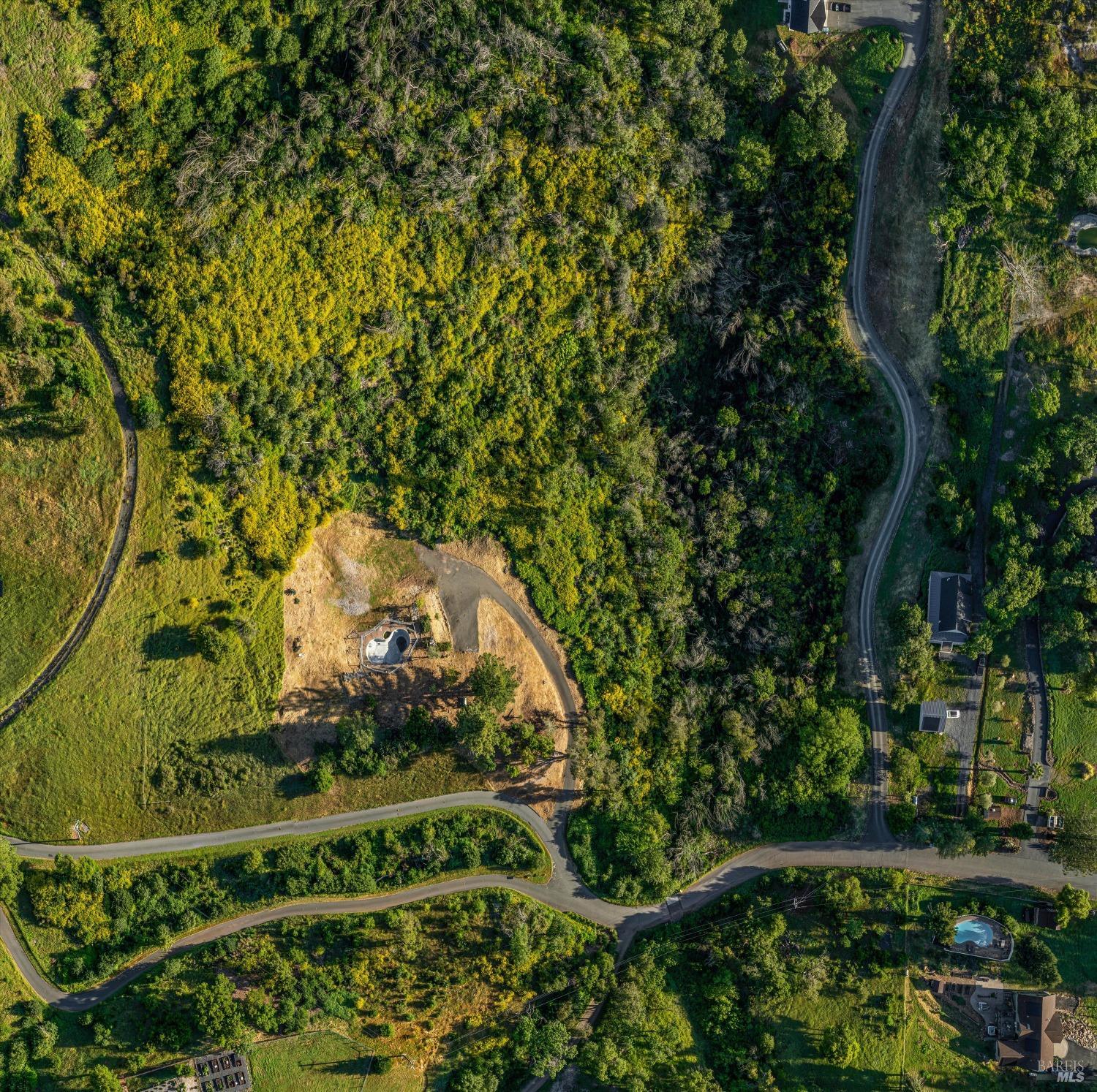 3453 Hidden Hills Dr