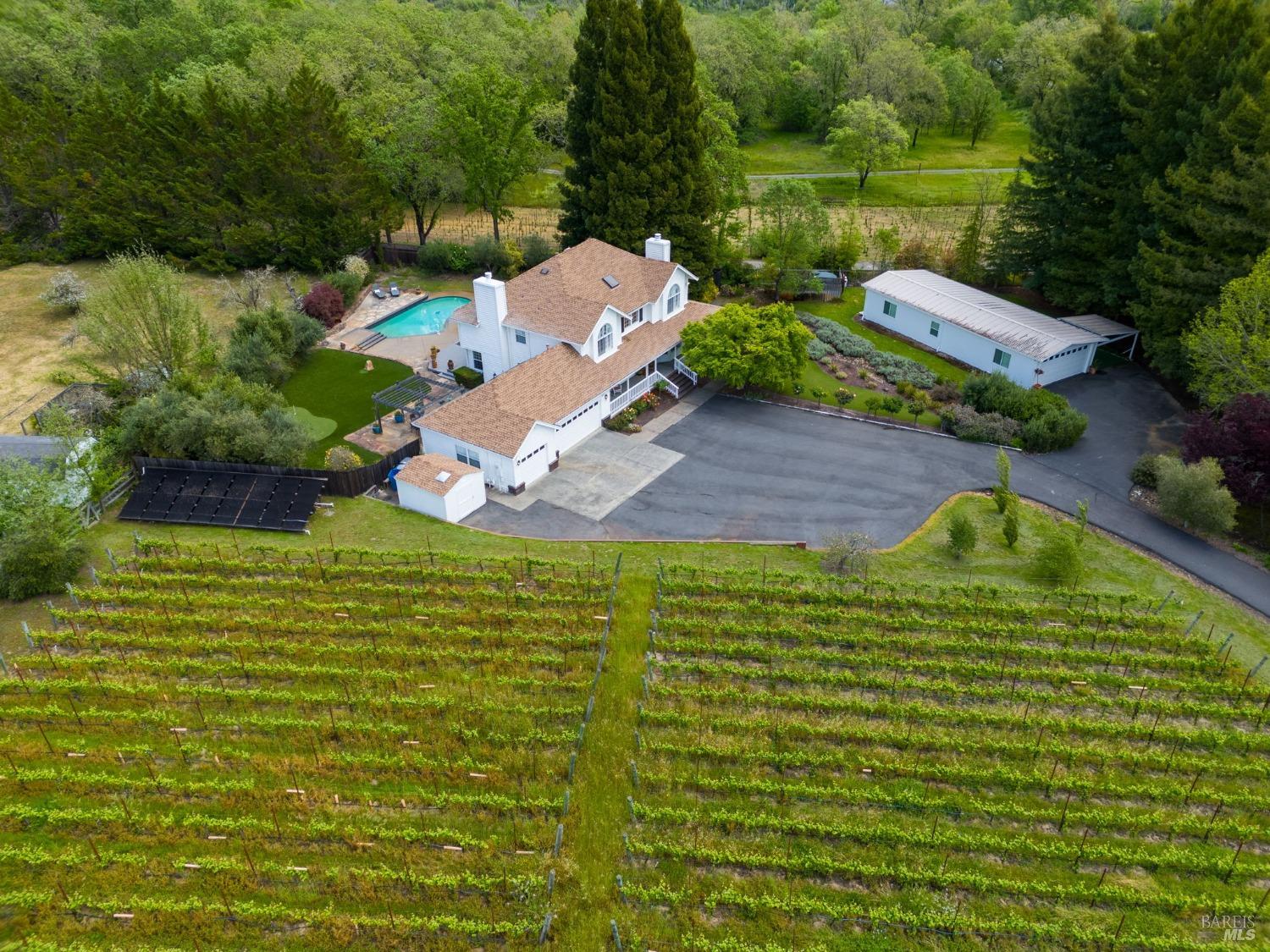 9724 Green Valley Rd