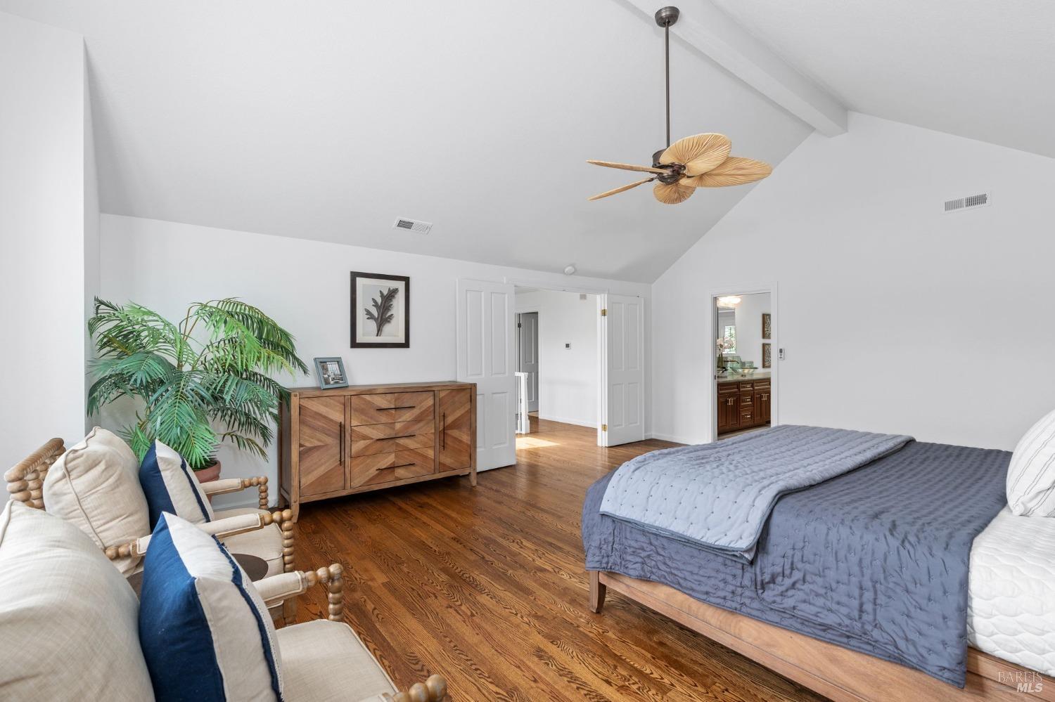 9724 Green Valley Rd