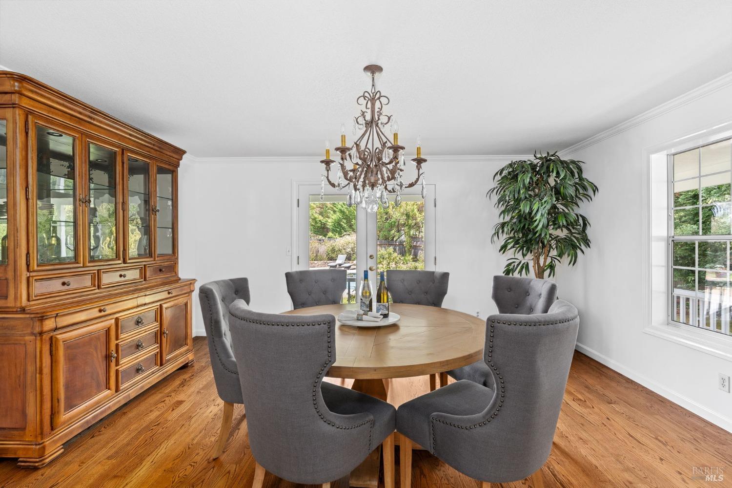 9724 Green Valley Rd