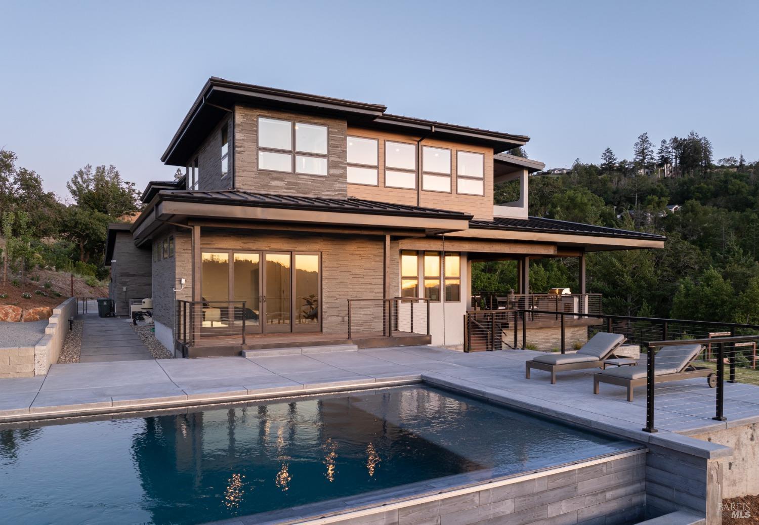 3958 Saint Andrews Dr