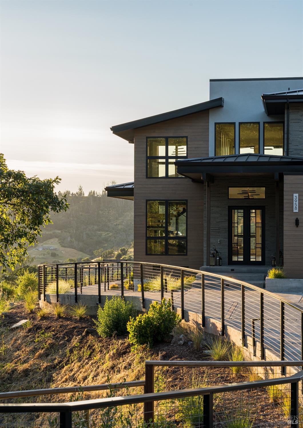 3958 Saint Andrews Dr