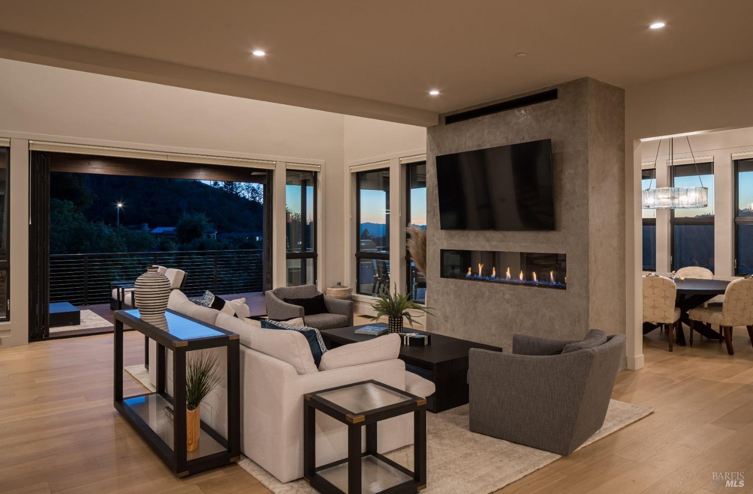 3958 Saint Andrews Dr