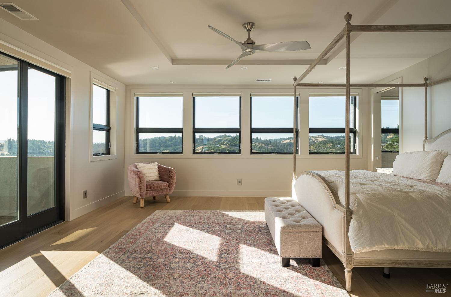 3958 Saint Andrews Dr