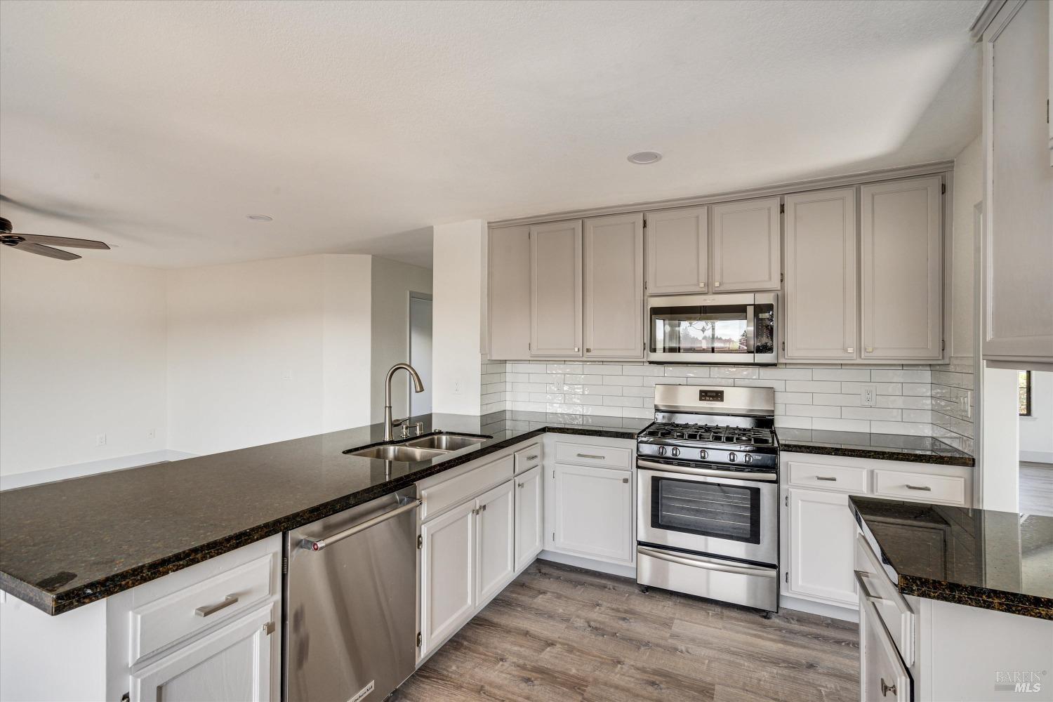 2418 Quail Hollow Dr