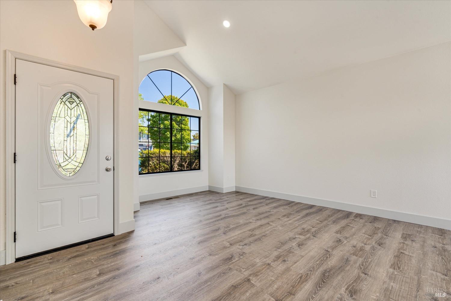 2418 Quail Hollow Dr