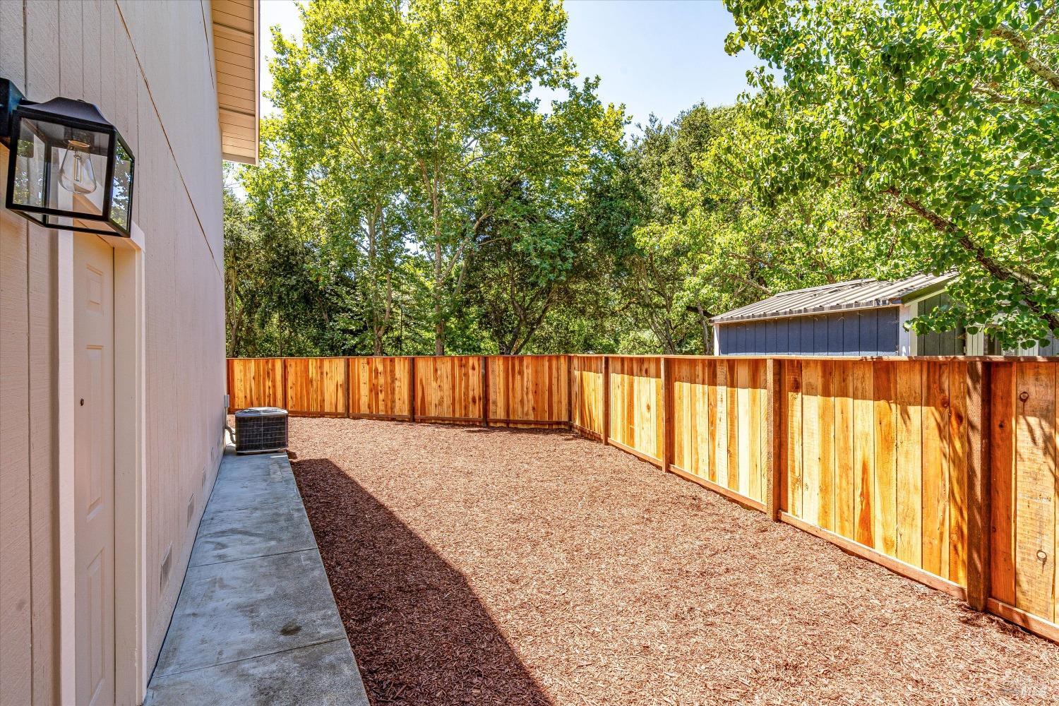 607 Oman Springs Cir