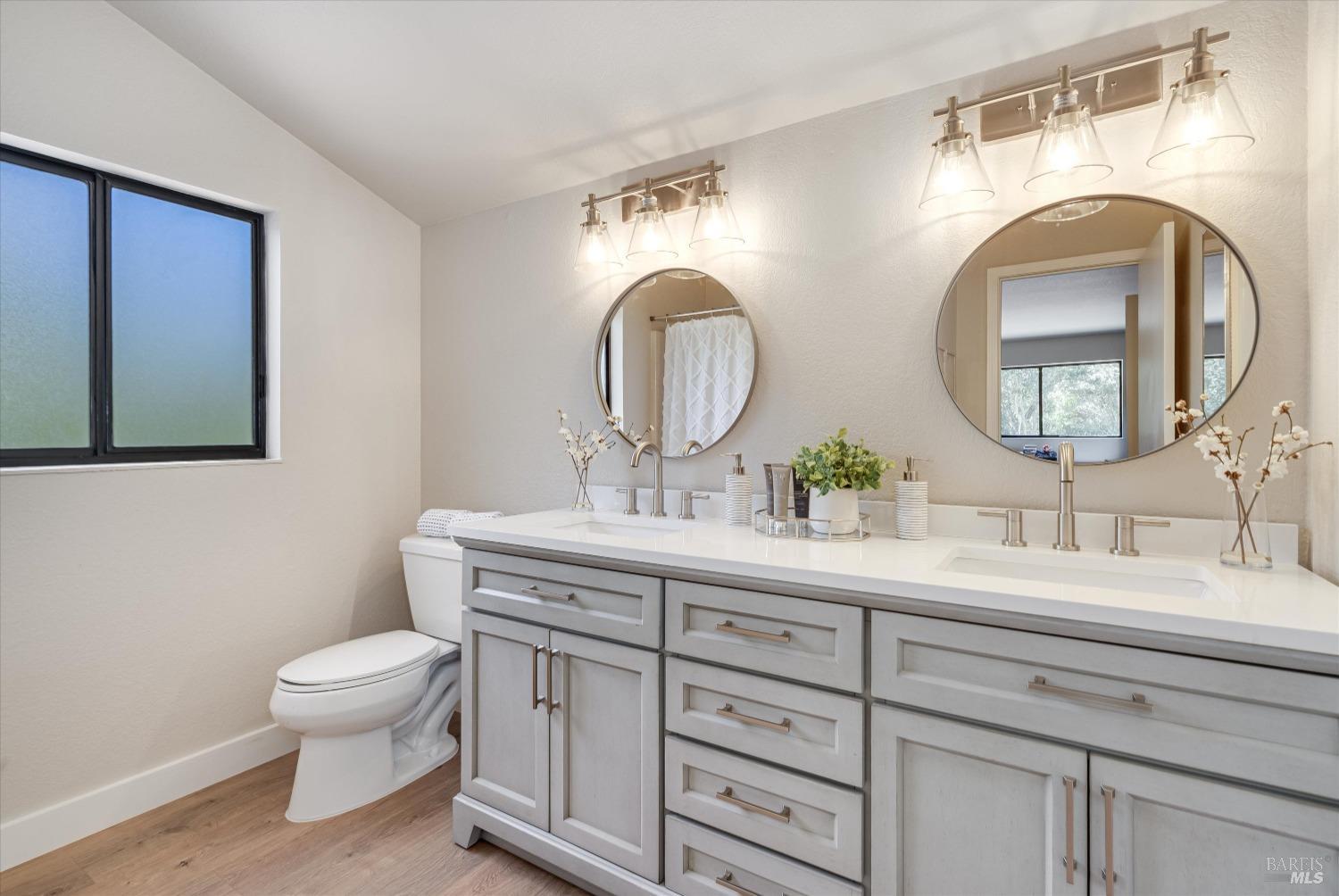 607 Oman Springs Cir