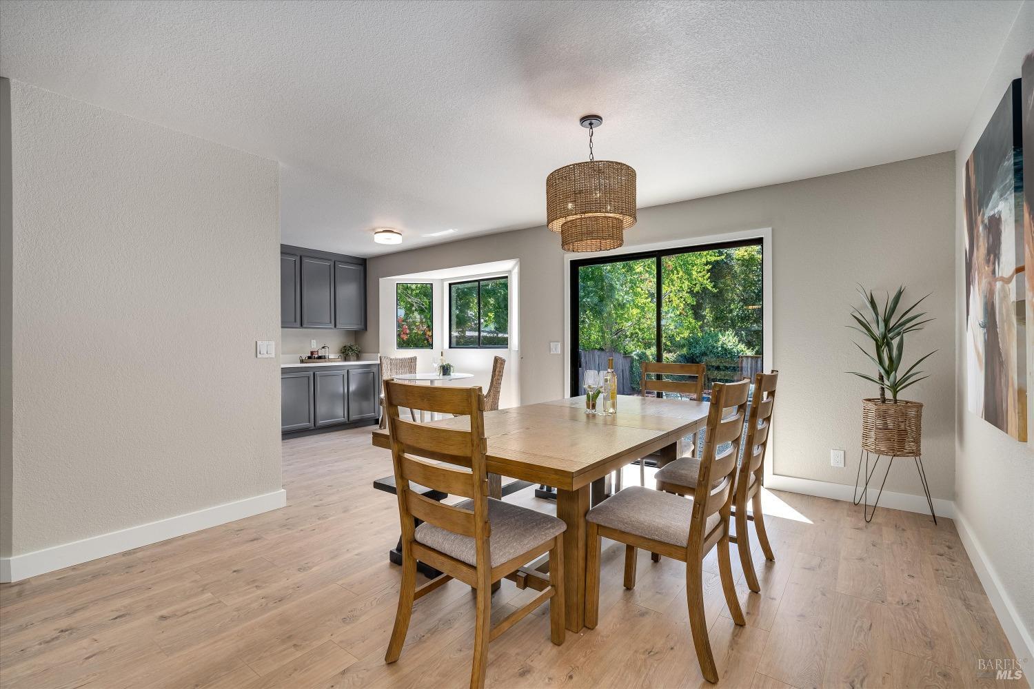 607 Oman Springs Cir