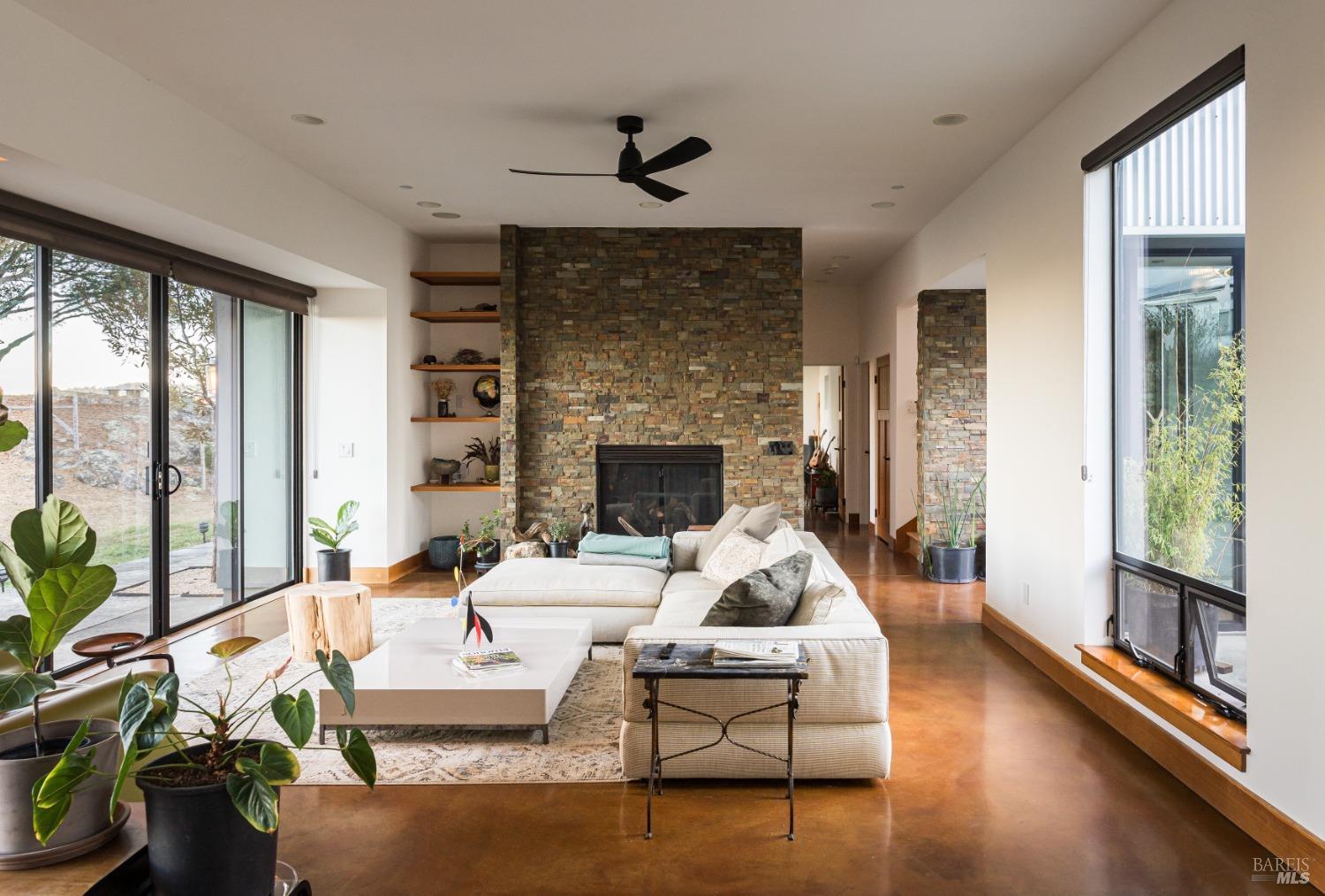 18600 Fitzpatrick Ln