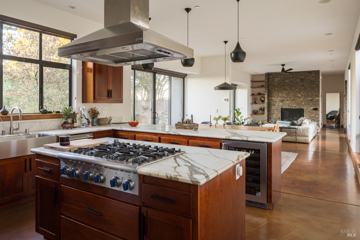 18600 Fitzpatrick Ln