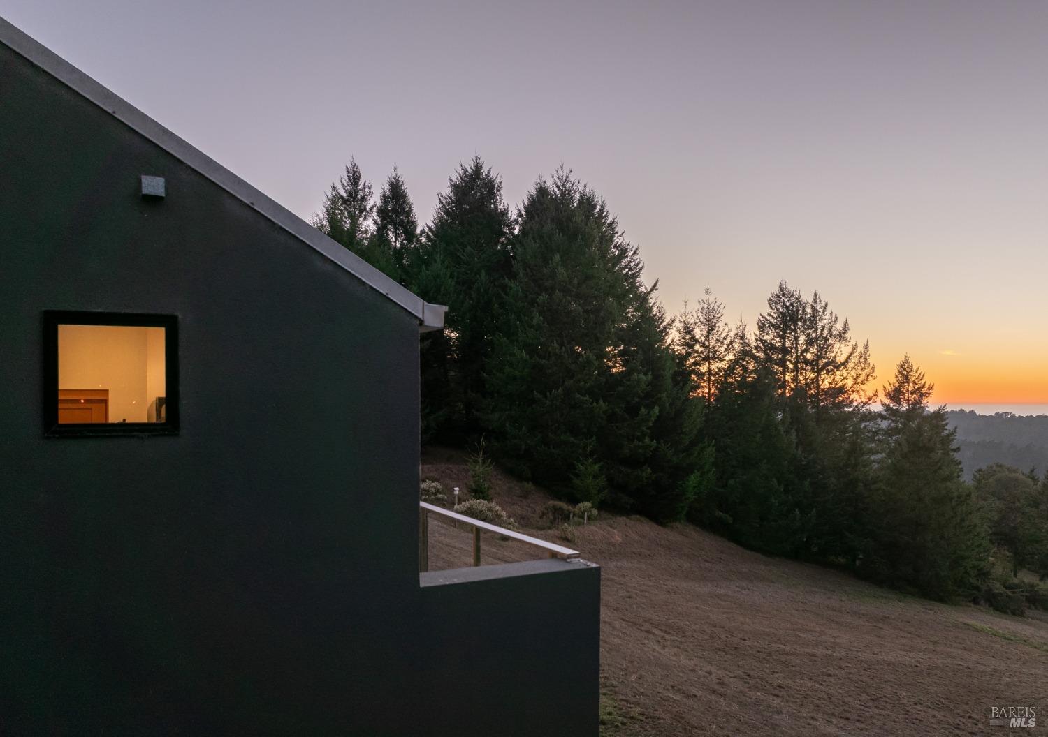 18600 Fitzpatrick Ln