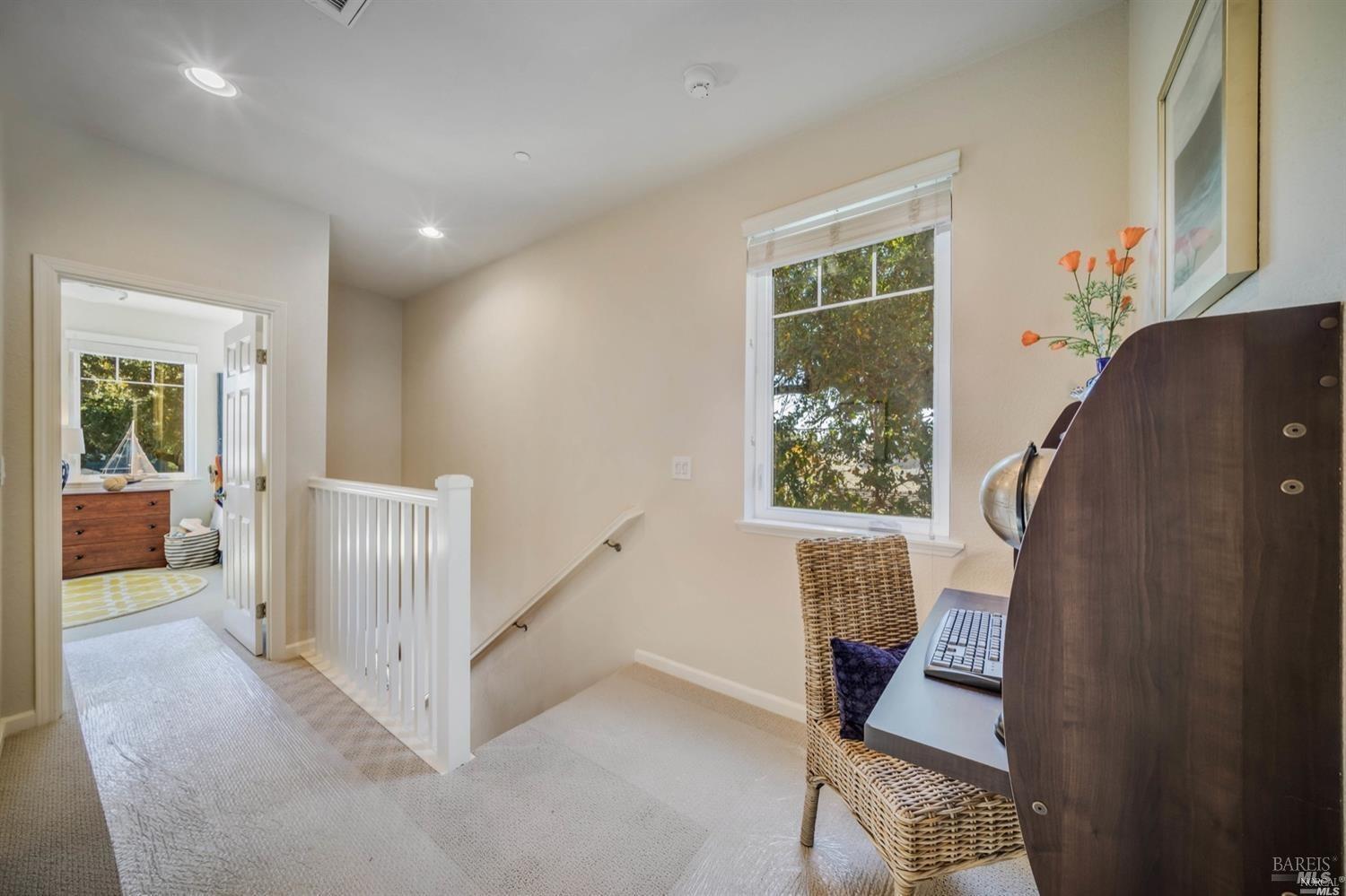 1988 Las Ventanas Dr