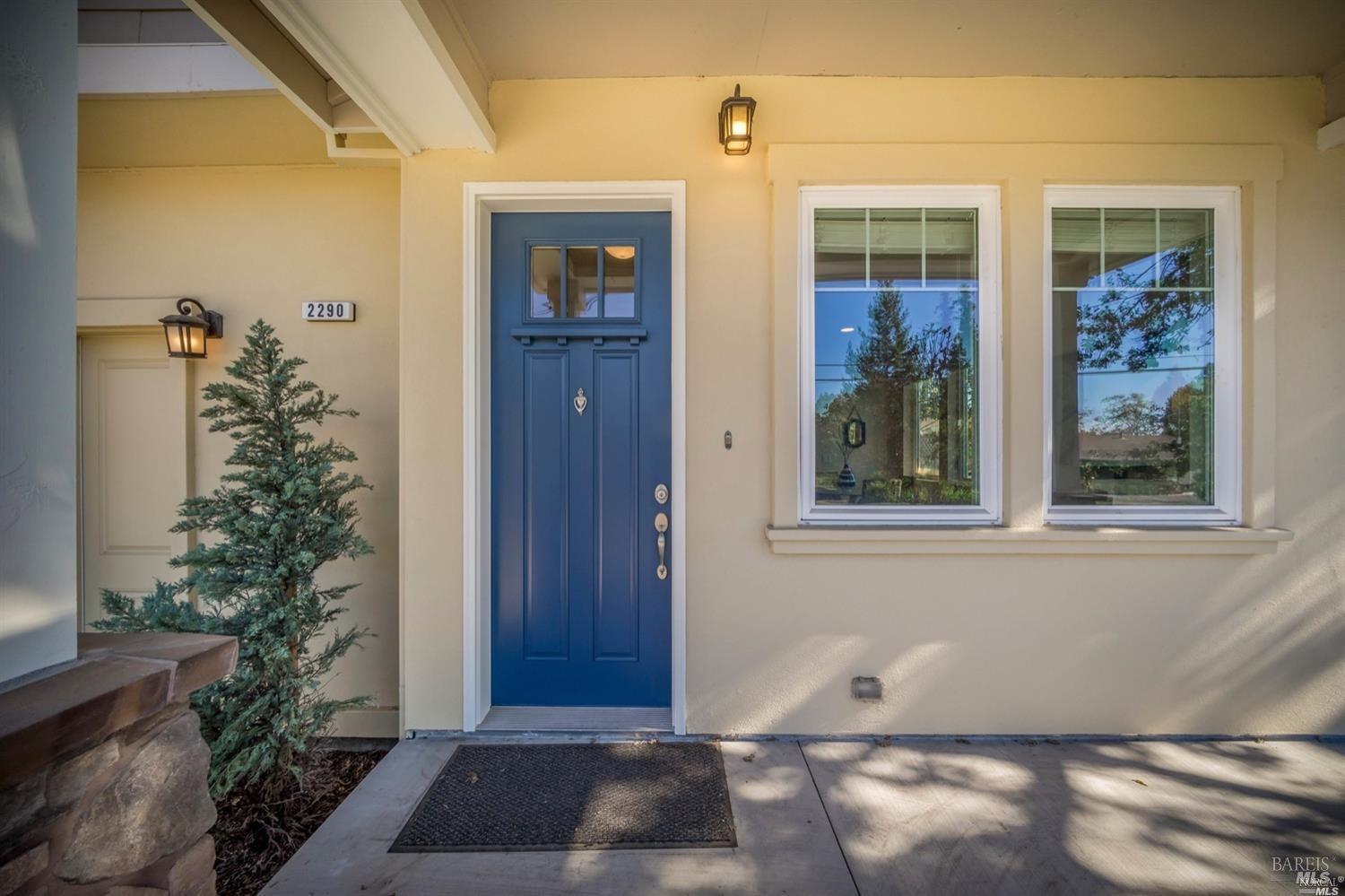 1988 Las Ventanas Dr